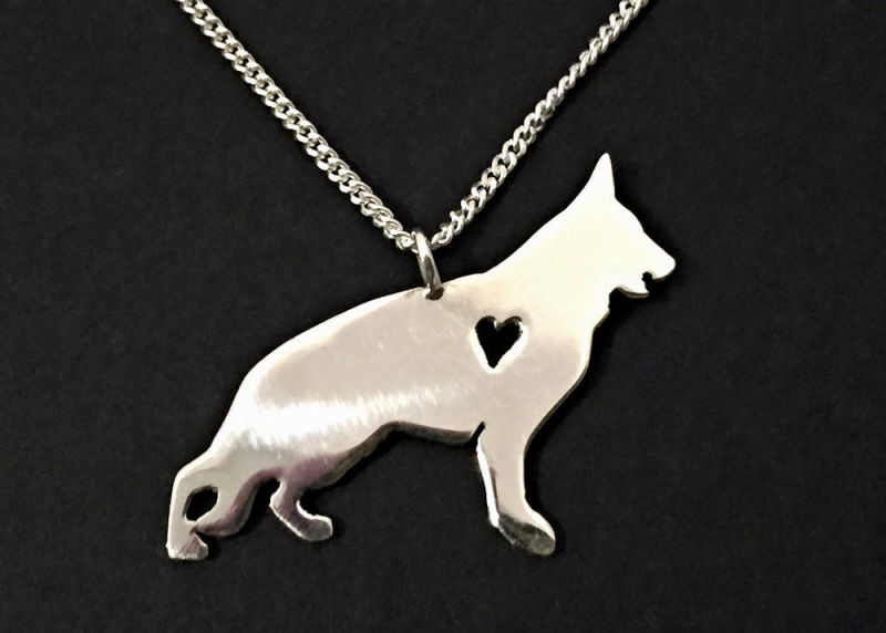 ALSATIAN DOG PENDANT