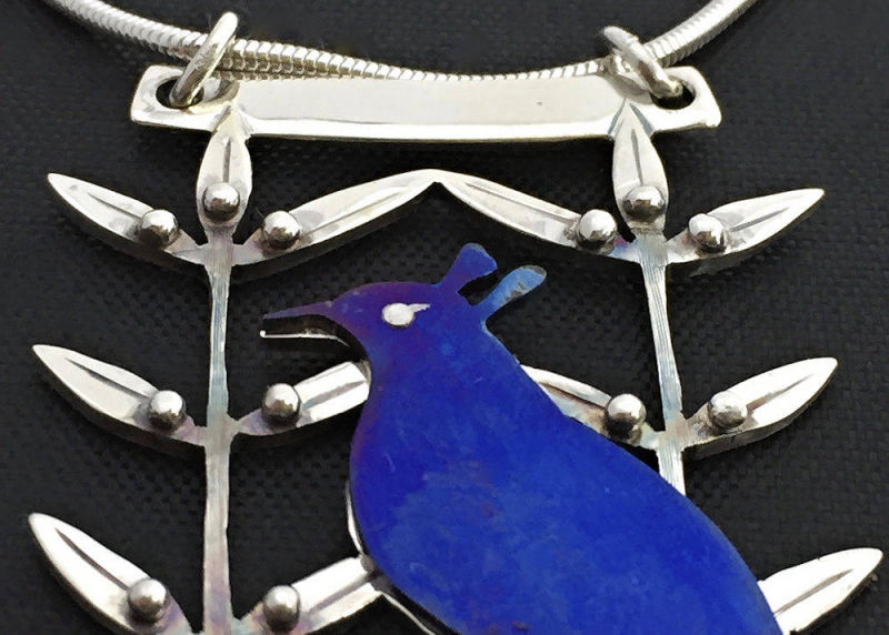 BIRD IN THE BUSH PENDANT