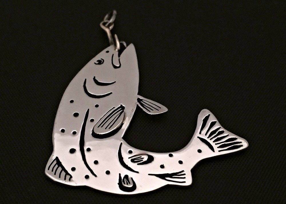 TROUT FISHING PENDANT