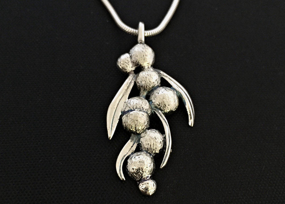 WATTLE PENDANT